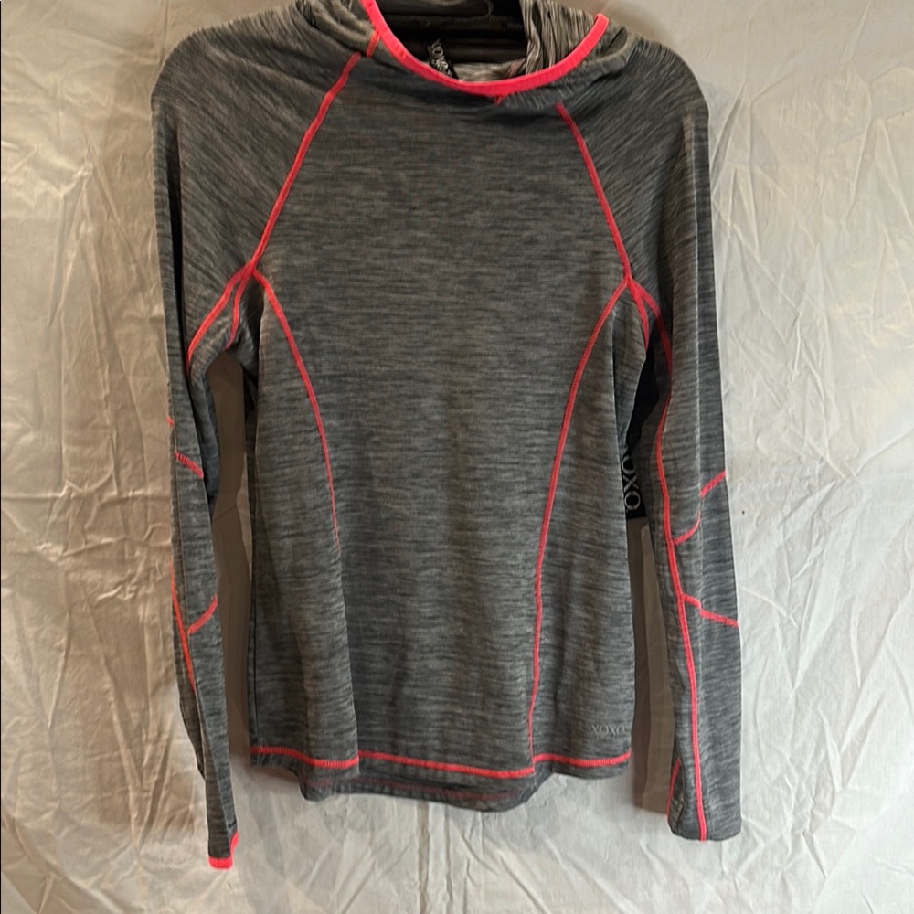 XOXO SPORT GRAY AND PINK TOP - LARGE NWT